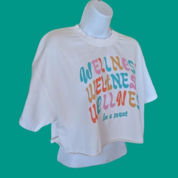 -White Wellness' Crop Top Size Small - Picture 2 of 3